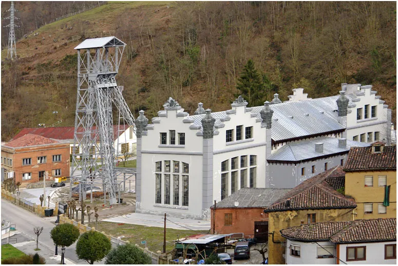 Historia Del Pozo San Luis En Langreo Castillete